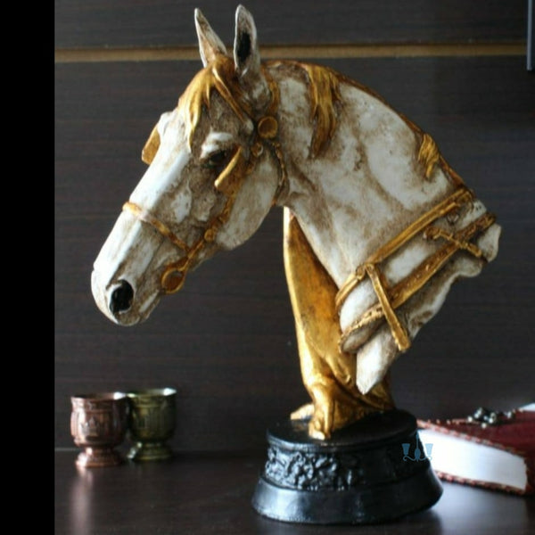Green/White Resin European Vintage Horse Neck Sculpture/Figurine available exclusively on Shahi Sajawat India, the world of home decor products. Best trendy home decor, office decor, restaurant decor, living room, kitchen and bathroom decor ideas of 2023.
