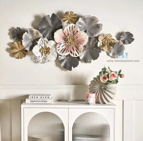 Gorgeous Floral Metal Wall Hanging