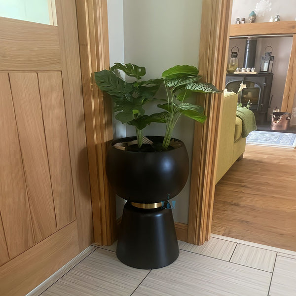 Black Totem Handcrafted Steel (Metal) Floor Indoor Planter With Golden Band Available Exclusively On Shahi Sajawat India, the world of home decor products. Best trendy home decor, office decor, restaurant decor living room, kitchen and bathroom decor ideas of 2022.