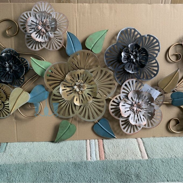 Gold Floral Contemporary Handcrafted Metal Wall Hanging (Wall Decor) Of Size 118×58cm, Available Exclusively At Shahi Sajawat India, the world of home decor products.Best trendy home decor, office decor, restaurant decor, living room, kitchen and bathroom decor ideas of 2022.