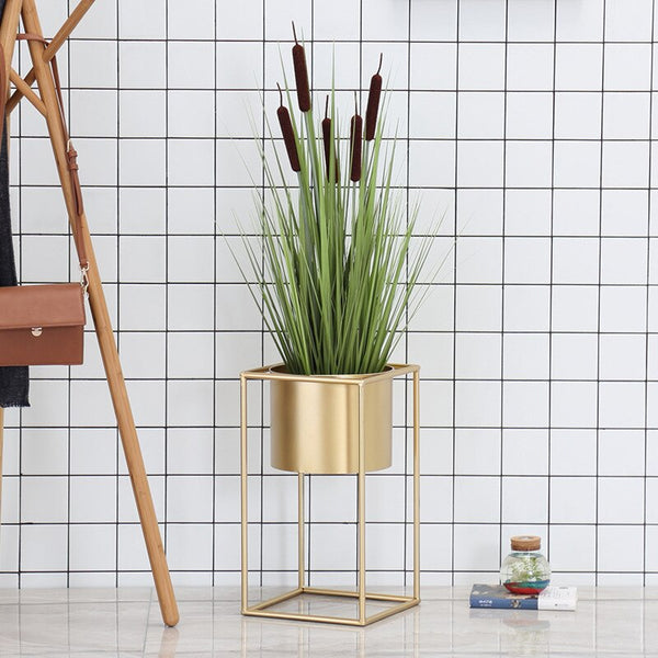 Black/Gold Minimalistic Nordic Meta Floor Planters, available exclusively on Shahi Sajawat India, the world of home decor products. Best trendy home decor, living room, kitchen and bathroom decor ideas of 2021.